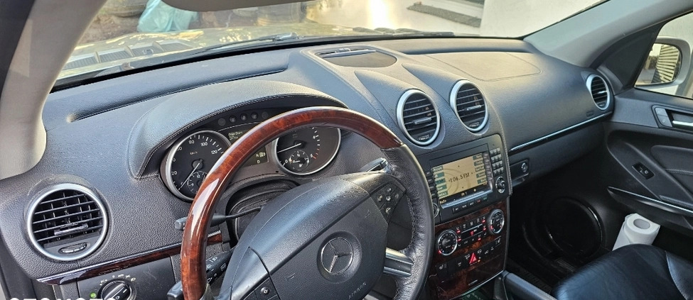 Mercedes-Benz GL cena 42000 przebieg: 350000, rok produkcji 2007 z Wrocław małe 67